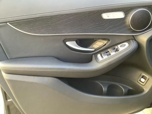 Mercedes-Benz GLC 300 4MATIC