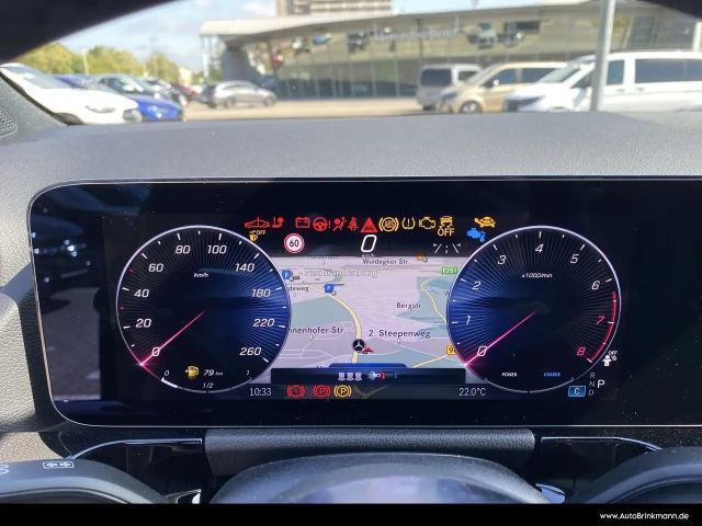 Mercedes-Benz GLA 180 Progressive