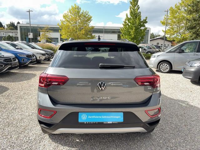 Volkswagen T-Roc Life
