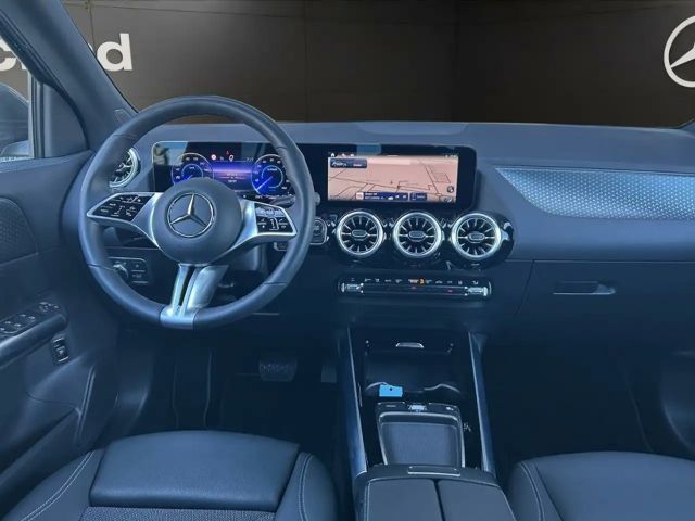 Mercedes-Benz EQA 300 4MATIC Progressive