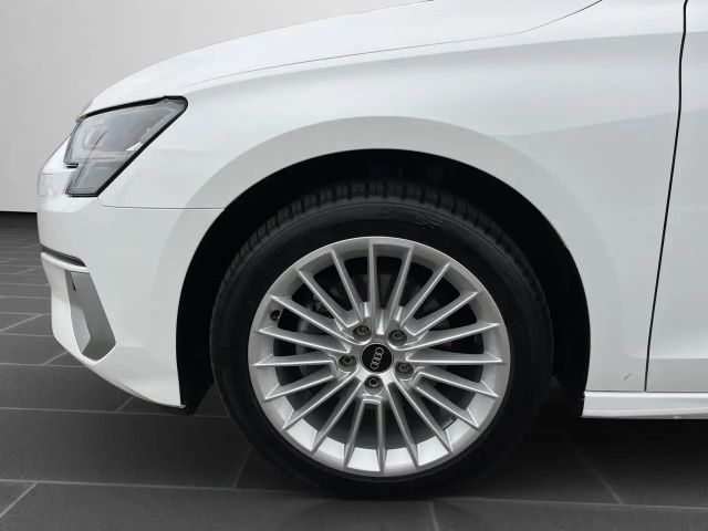 Audi A3 30 TFSI S-Tronic Sedan
