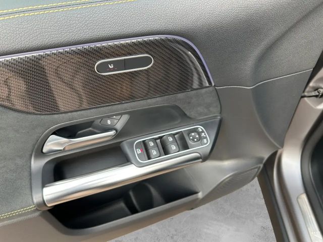 Mercedes-Benz GLA 45 AMG AMG Line