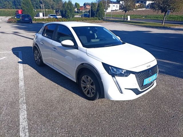 Peugeot E-208 Active Pack