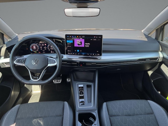 Volkswagen Golf 1.5 eTSI DSG Golf VIII