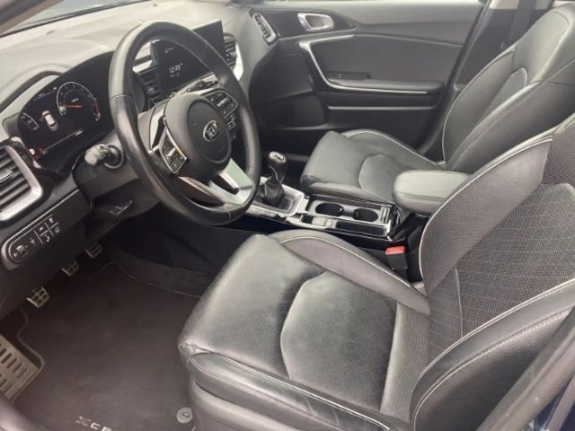 Kia XCeed GDi Platinum Edition