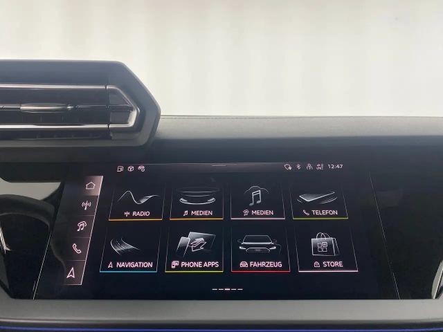 Audi A3 45 TFSI Hybride S-Line Sedan