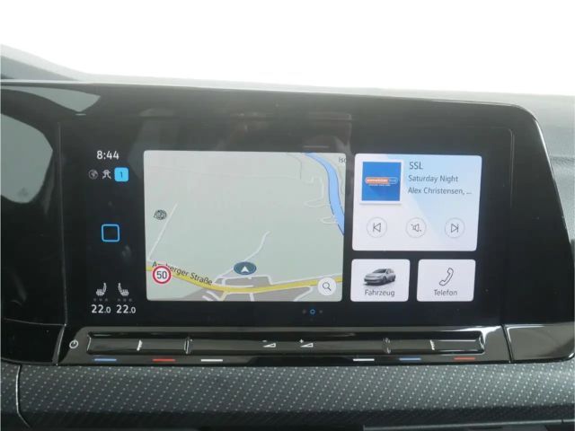 Volkswagen Golf 1.5 eTSI DSG R-Line Variant