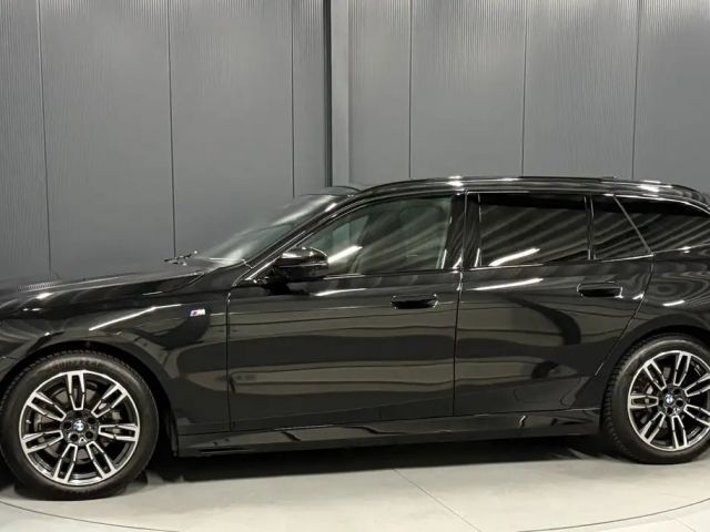 BMW 520 520d M-Sport Touring
