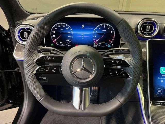 Mercedes-Benz C 200 AMG Line Sedan