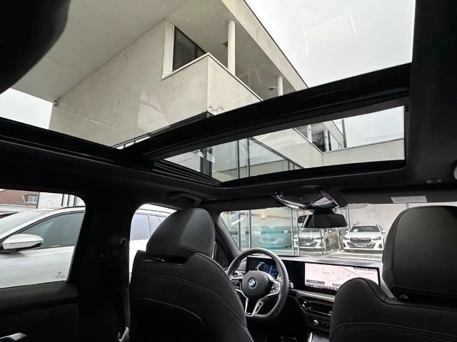 BMW 320 320d M-Sport Touring xDrive