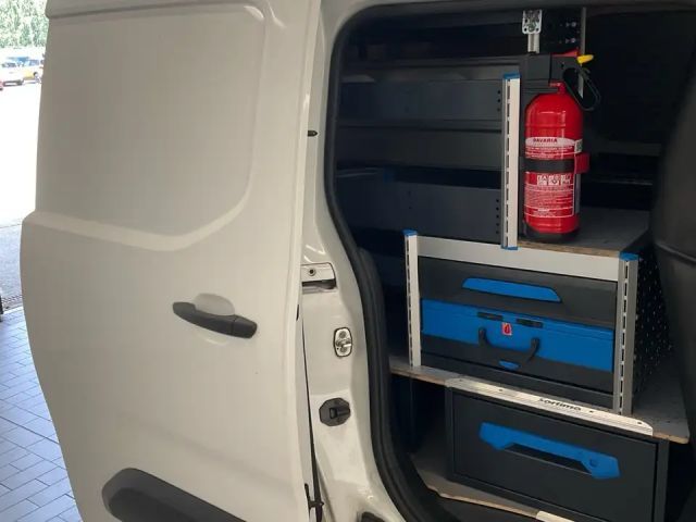 Opel Combo Edition AHK Klima PDC DAB Regaleinbau 1.Hand