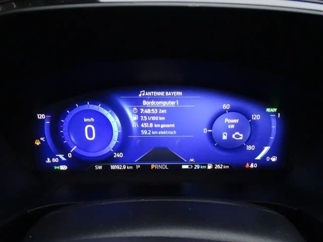 Ford Kuga Plug in Hybrid ST Line X