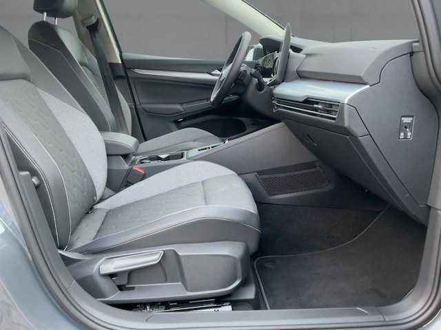 Volkswagen Golf 1.5 eTSI DSG Golf VIII Variant