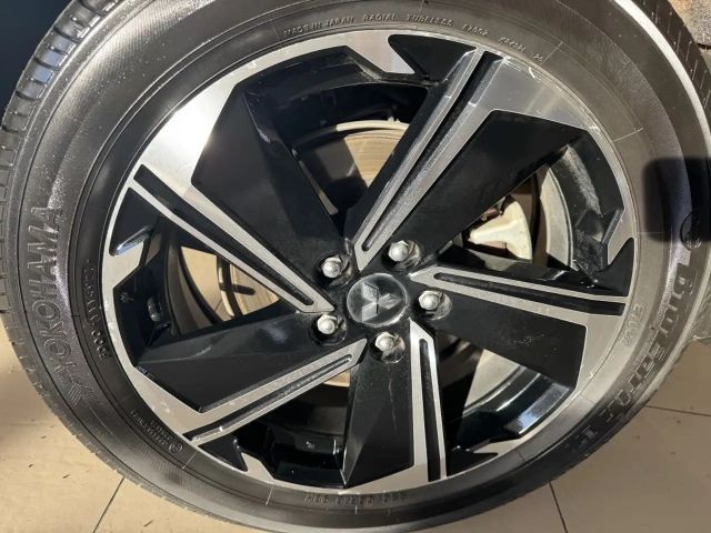 Mitsubishi Eclipse Cross 4WD PHEV