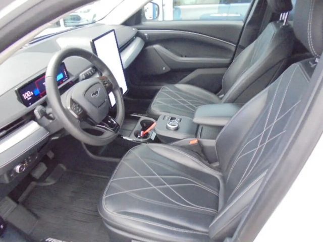 Ford Mustang Mach-E Extended range RWD