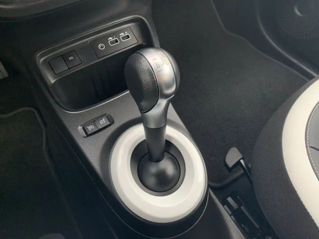 Renault Twingo E-Tech Techno