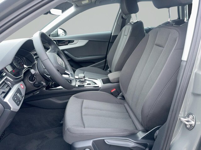 Audi A4 30 TDI Avant S-Line S-Tronic