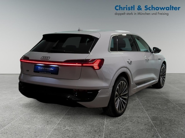 Audi Q8 e-tron 55 Quattro