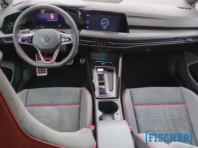 Volkswagen Golf 2.0 TSI DSG Golf VIII