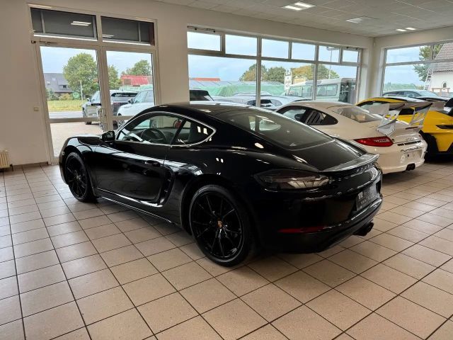 Porsche Cayman 718 Coupé