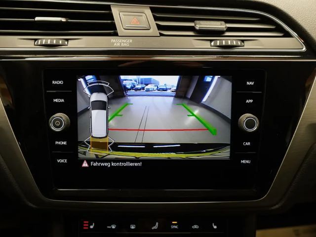 Volkswagen Touran 1.5 TSI DSG