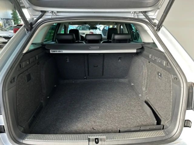 Skoda Superb 2.0 TDI Combi