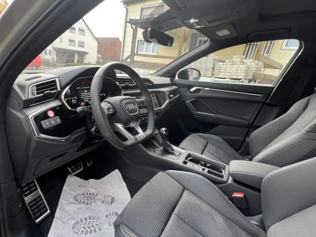 Audi Q3 S-Line Sportback
