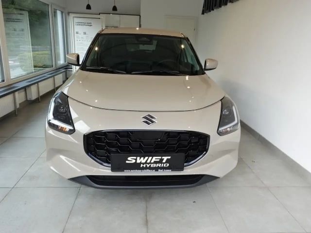 Suzuki Swift AllGrip Hybrid Shine