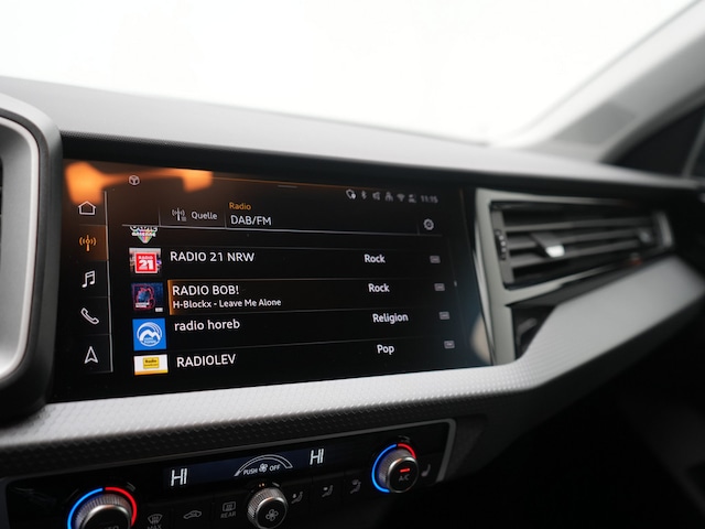 Audi A1 35 TFSI S-Line S-Tronic Sportback