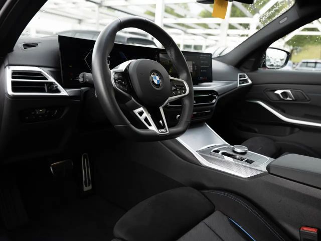 BMW 320 320d M-Sport Sedan xDrive