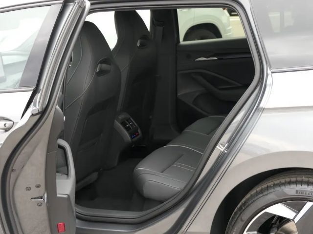 Skoda Superb Sportline iV