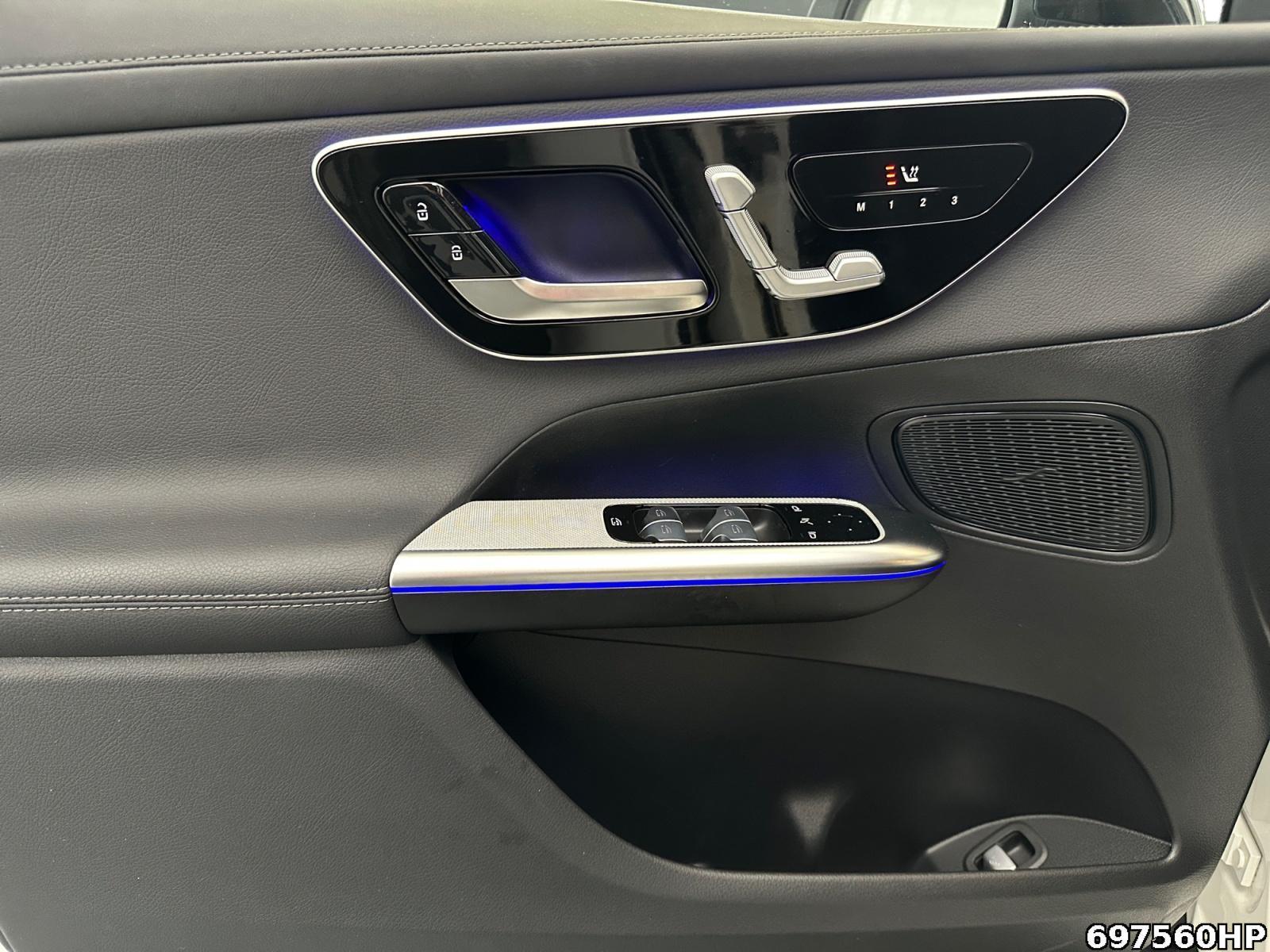 Mercedes-Benz GLC 300 4MATIC AMG Line GLC 300 d