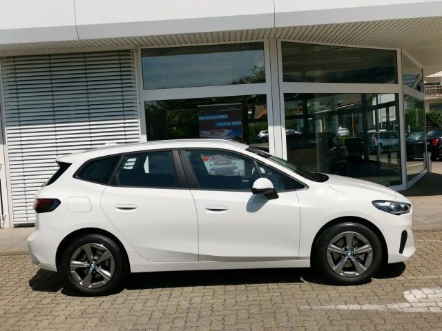 BMW 218 +P.ASS+RFK +Ad.LED +NAVI +SHZ