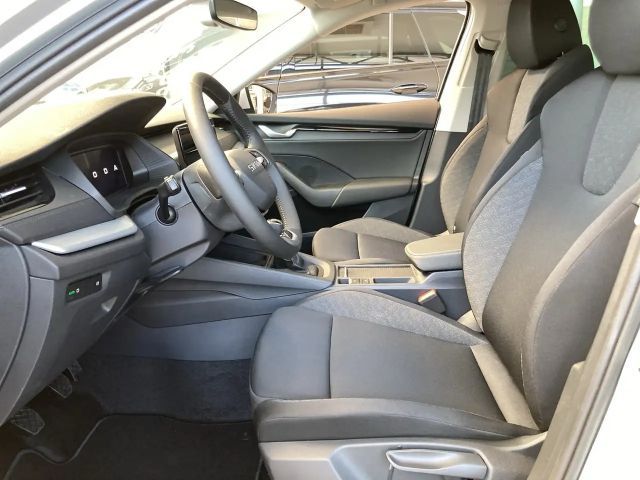 Skoda Octavia Essence TSI