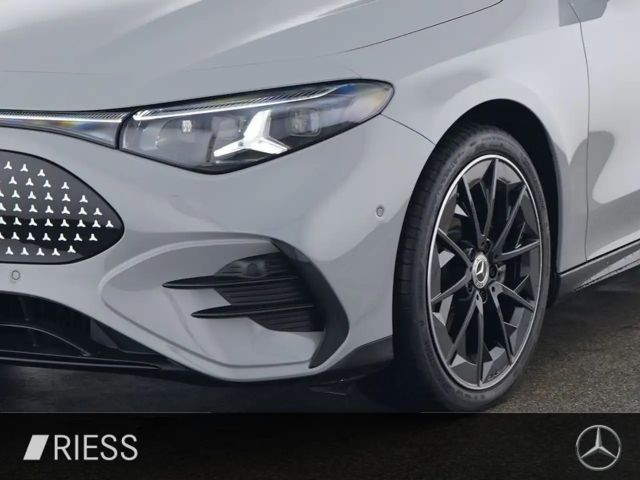 Mercedes-Benz CLA 350 4MATIC AMG Line