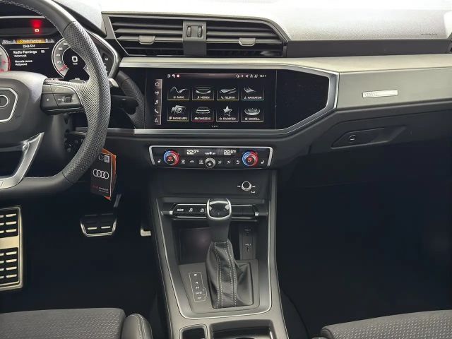 Audi Q3 35 TFSI S-Line