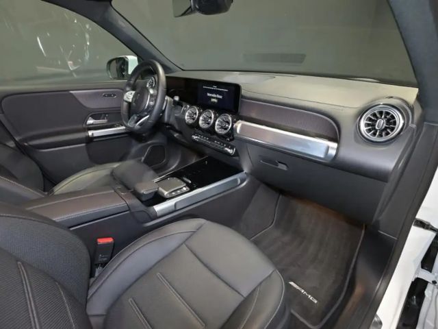 Mercedes-Benz EQB 300 4MATIC AMG Line