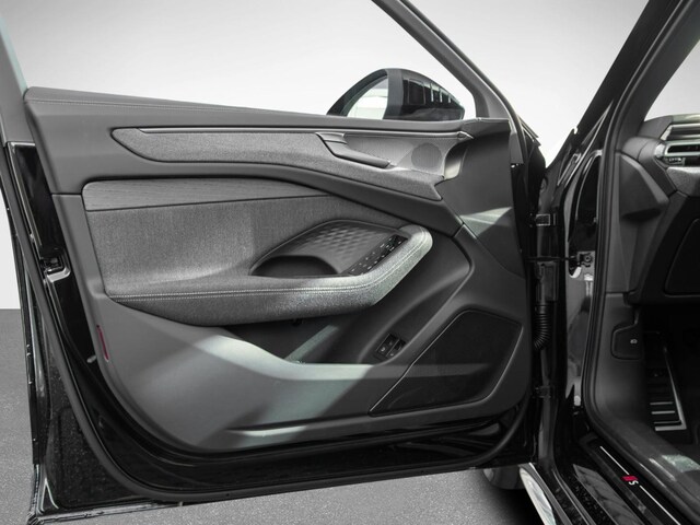 Audi A6 e-tron Quattro