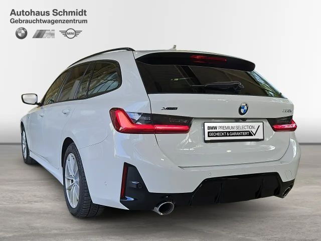 BMW 330 330d M-Sport Touring xDrive