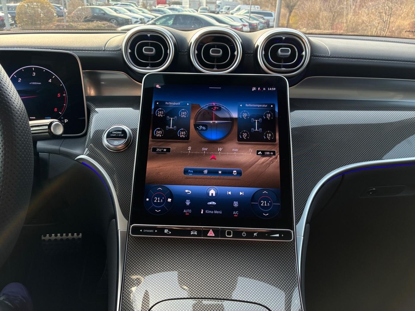 Mercedes-Benz GLC 300 4MATIC AMG Line GLC 300 d