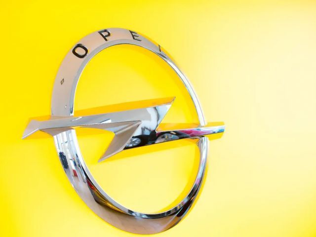 Opel Mokka Elegance Hybrid