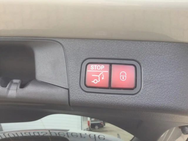 Mercedes-Benz GLB 180 AMG Line