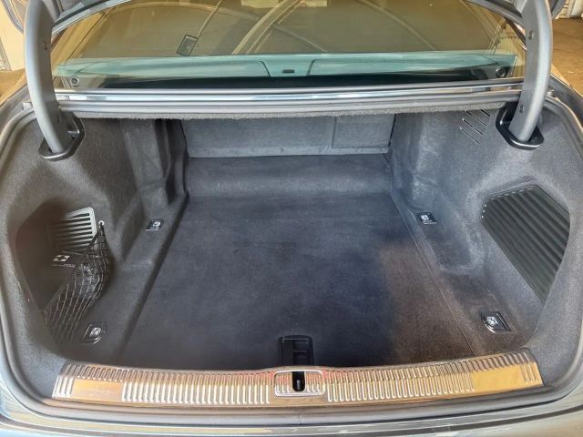 Audi A8 50 TDI Lang Quattro