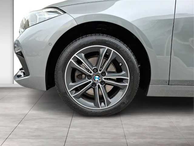 BMW 118 118d Sedan Sport Line