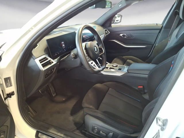 BMW 320 320d M-Sport Touring xDrive