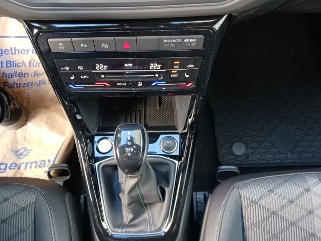 Volkswagen T-Cross 1.0 TSI R-Line