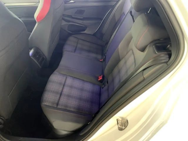 Volkswagen Golf DSG GTI