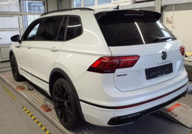Volkswagen Tiguan 2.0 TDI Allspace DSG R-Line
