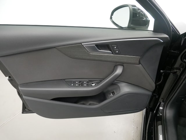 Audi A4 Avant S-Tronic