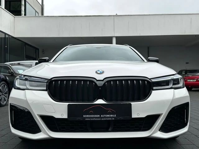 BMW 540 540d M-Sport Touring xDrive